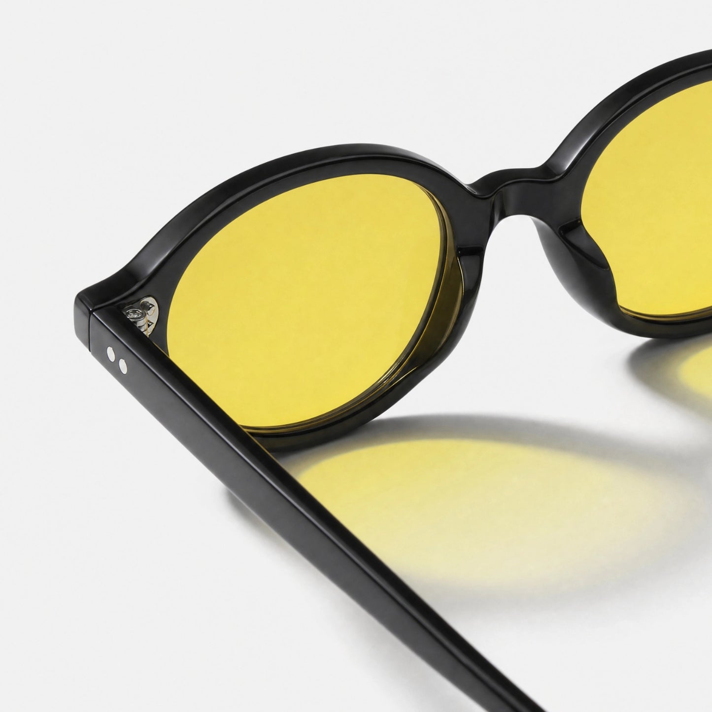 MO05 NEGRA AMARILLO