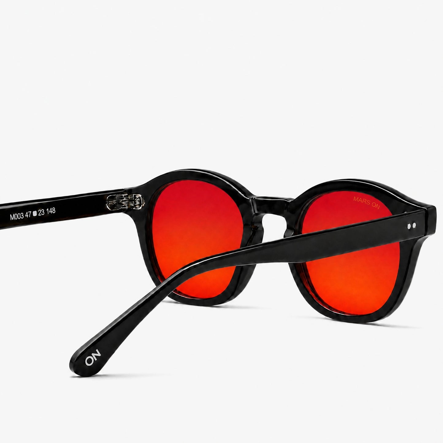 MO03 NEGRA ROJO